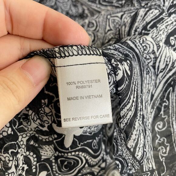 Dress Barn Black Paisley Pattern Art to Wear Scarf Blouse Size 1X - Picture 6 of 10